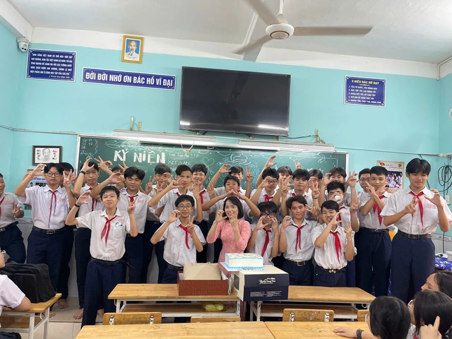 Không khí 8-3 rộn ràng, dễ thương ở các lớp học - Ảnh 6.