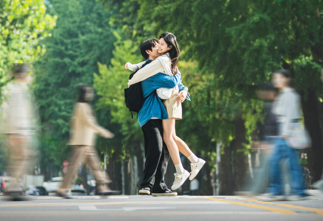 Still shining: Khi tình yêu thanh xuân đối mặt với thực tế trưởng thành- Ảnh 1.