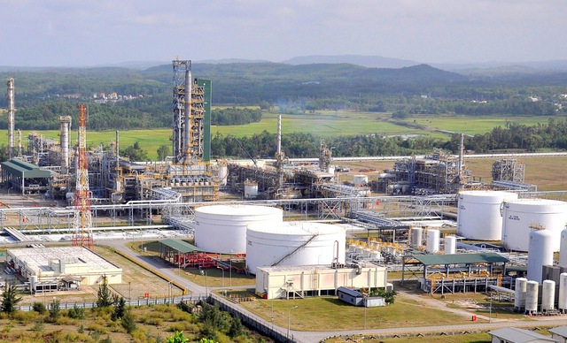 Vietnam’s Dung Quat refinery runs at full capacity amid global energy market volatility- Ảnh 1.