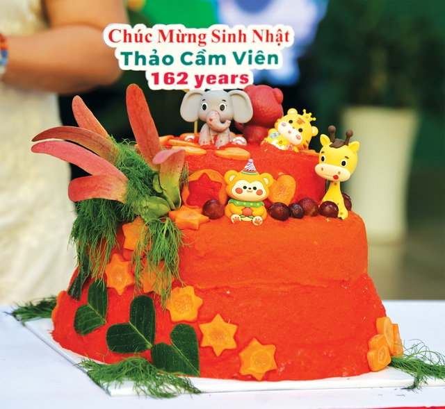 'Nghề' chăm sóc động vật tại Thảo cầm viên Sài Gòn- Ảnh 3. 'Nghề' chăm sóc động vật tại Thảo cầm viên Sài Gòn- Ảnh 3.