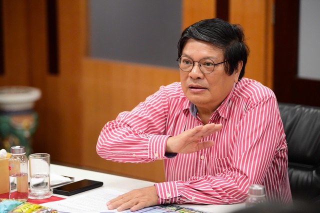 Scholarships worth over $41,700 pledged for science students in Vietnam - Ảnh 4.