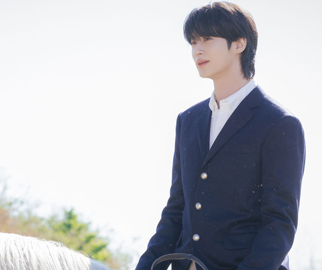 Màn kết đôi của hai mảnh ghép trái ngược trong Perfect crown- Ảnh 3.