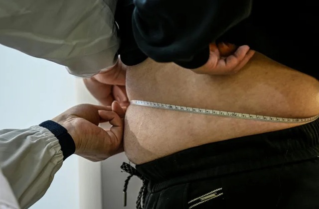 Chinese slimmers trade lost fat for beef - Ảnh 1. Chinese slimmers trade lost fat for beef - Ảnh 1.