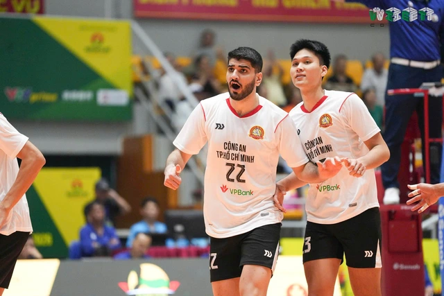 Trực tiếp bóng chuyền nam: Thể Công - Tân Cảng gặp Công An TP.HCM- Ảnh 1. Trực tiếp bóng chuyền nam: Thể Công - Tân Cảng gặp Công An TP.HCM- Ảnh 1.