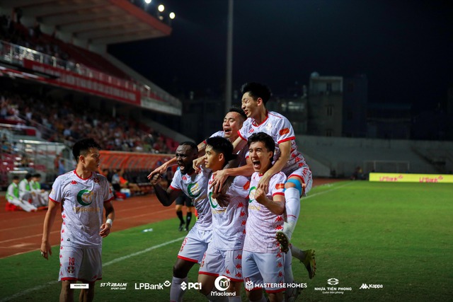 18h hôm nay, Hải Phòng tiếp Công An TP.HCM vòng 18 V-League 1- Ảnh 1. 18h hôm nay, Hải Phòng tiếp Công An TP.HCM vòng 18 V-League 1- Ảnh 1.