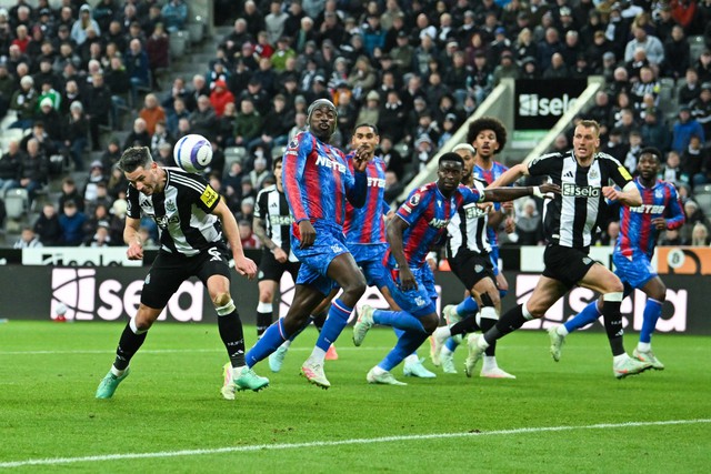Newcastle đấu Crystal Palace: Diễn biến khó lường- Ảnh 1.