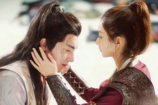 Triệu Lệ Dĩnh cùng dàn diễn viên Sở Kiều truyện bất ngờ hot trở lại- Ảnh 2. Triệu Lệ Dĩnh cùng dàn diễn viên Sở Kiều truyện bất ngờ hot trở lại- Ảnh 2.