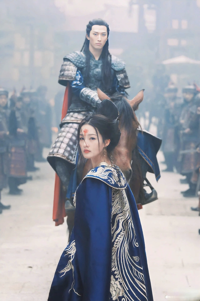 Triệu Lệ Dĩnh cùng dàn diễn viên Sở Kiều truyện bất ngờ hot trở lại- Ảnh 4. Triệu Lệ Dĩnh cùng dàn diễn viên Sở Kiều truyện bất ngờ hot trở lại- Ảnh 4.