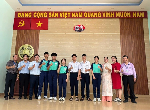 Cách xem kết quả cuộc thi Olympic TP.HCM dành cho học sinh THPT năm học 2025 - 2026- Ảnh 1.