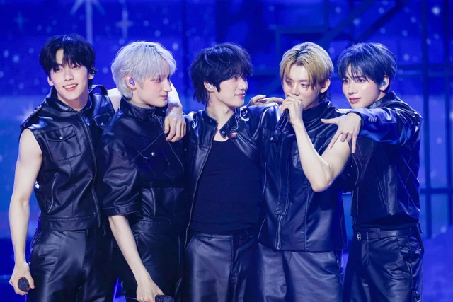 TXT phát hành album đầu tiên sau khi phá vỡ “lời nguyền 7 năm” - Ảnh 3.