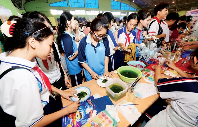 Trường công lập không phải cánh cửa duy nhất- Ảnh 7.