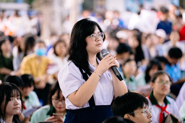 Chọn tổ hợp môn lớp 10 có cần tính đến nguyện vọng đại học?- Ảnh 1.