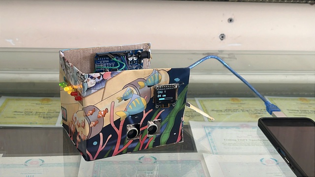 Teen Trường THPT Nguyễn Đình Chiểu 'bung ý tưởng' với 75 sản phẩm STEAM độc đáo- Ảnh 7. Teen Trường THPT Nguyễn Đình Chiểu 'bung ý tưởng' với 75 sản phẩm STEAM độc đáo- Ảnh 7.