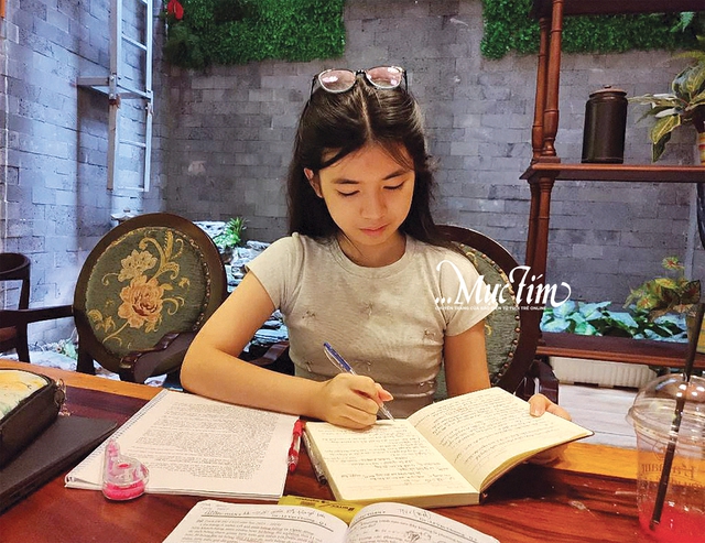 Ra quán cà phê học bài và cái kết "học hay tám"? - Ảnh 1.