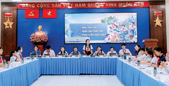 Kỳ họp 17 Hội đồng trẻ em TP.HCM qua góc nhìn Phóng viên nhí - Ảnh 1.