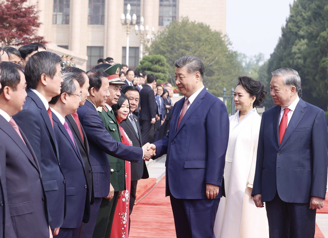 Vietnam Party General Secretary, State President To Lam receives grand state welcome in China - Ảnh 6.