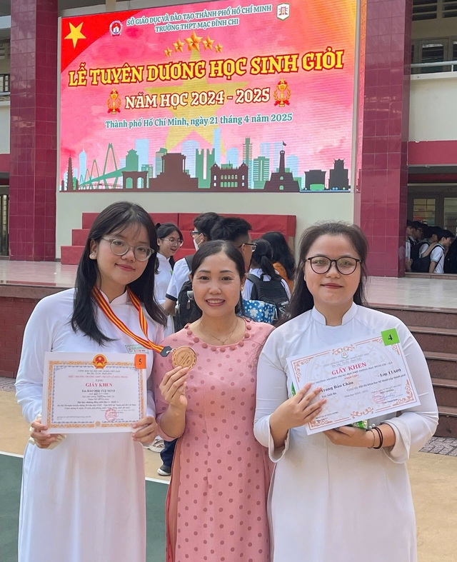 Hành trình chinh phục học sinh giỏi địa lý của nữ sinh ban tự nhiên- Ảnh 3.