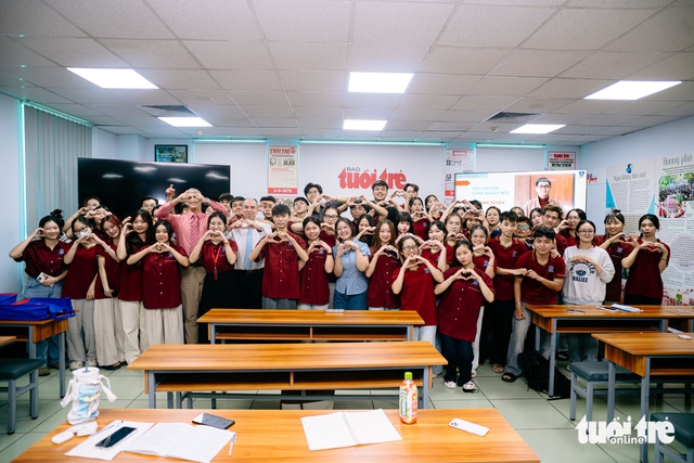 Cuba ambassador seeks stronger media ties during visit to Vietnam’s Tuoi Tre - Ảnh 11.