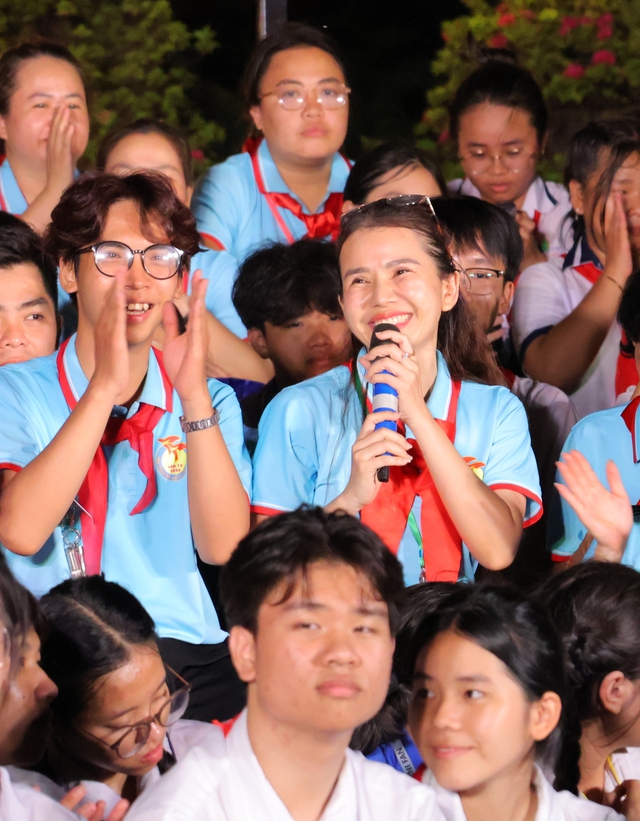 Hội đồng Đội TP.HCM tuyên dương 151 đội viên tiêu biểu khối lớp 9- Ảnh 8.