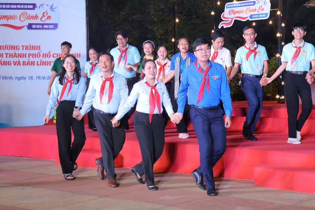 Hội đồng Đội TP.HCM tuyên dương 151 đội viên tiêu biểu khối lớp 9- Ảnh 5.