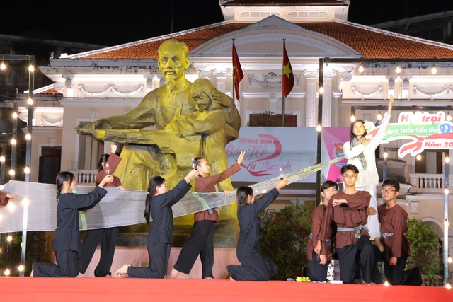 Hội đồng Đội TP.HCM tuyên dương 151 đội viên tiêu biểu khối lớp 9- Ảnh 10.