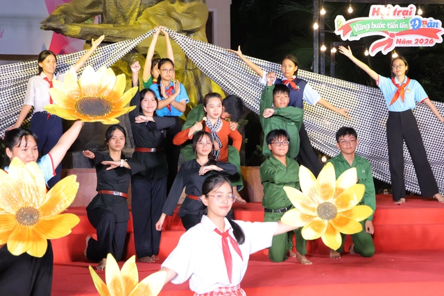 Hội đồng Đội TP.HCM tuyên dương 151 đội viên tiêu biểu khối lớp 9- Ảnh 11.