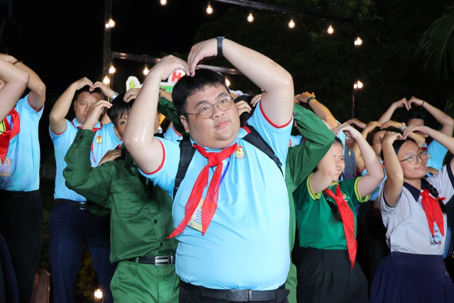 Hội đồng Đội TP.HCM tuyên dương 151 đội viên tiêu biểu khối lớp 9- Ảnh 6.