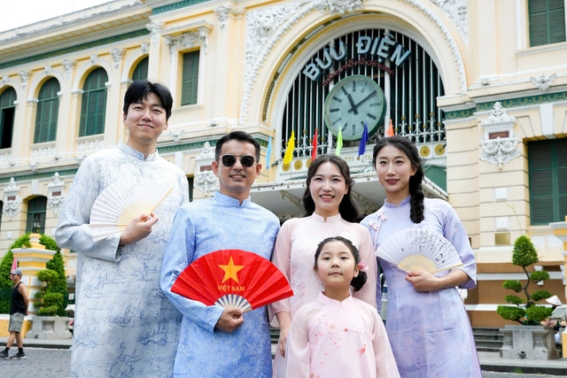 Breakfast @ Tuoi Tre News – April 19- Ảnh 1.