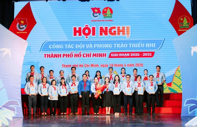 Chị Trịnh Thị Hiền Trân là chủ tịch Hội đồng Đội TP.HCM khoá I, giai đoạn 2025-2030- Ảnh 1.