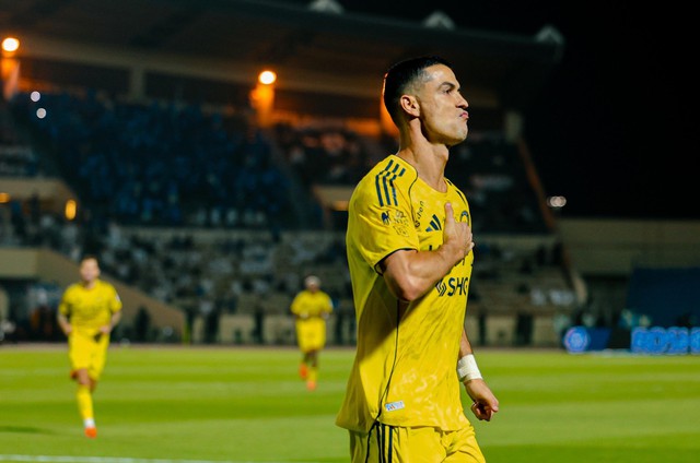 Ronaldo ghi bàn giúp Al Nassr vào bán kết AFC Champions League Two- Ảnh 1.
