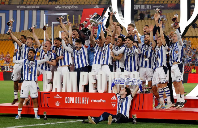 Real Sociedad beat Atletico Madrid 4-3 on penalties to win Copa del Rey- Ảnh 1.