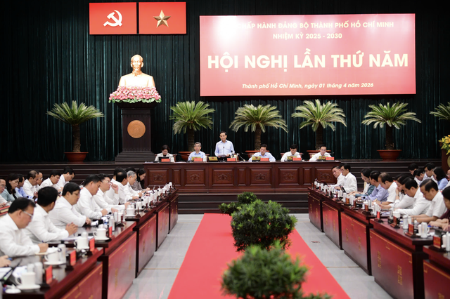 Ho Chi Minh City moves to make bus fares free citywide - Ảnh 1.
