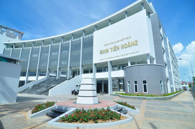 Học hết sức, chơi hết mình cùng chuỗi hoạt động tại Trường THPT Đinh Tiên Hoàng - Ảnh 1.