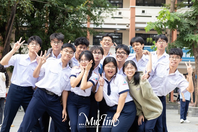 Bật mí điều đặc biệt về ‘concert giờ ra chơi’ ở Trường THPT Nguyễn Hữu Huân - Ảnh 10.