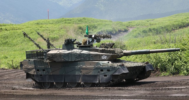 3 GSDF members die in tank drill accident - Ảnh 1.