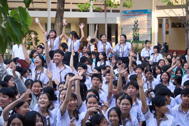 Cái giá quá đắt cho hành vi bạo lực học đường- Ảnh 4.