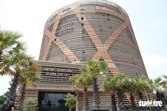 Ho Chi Minh City unveils Phu Tho circus theater, named among world’s top 9 circus venues - Ảnh 2.