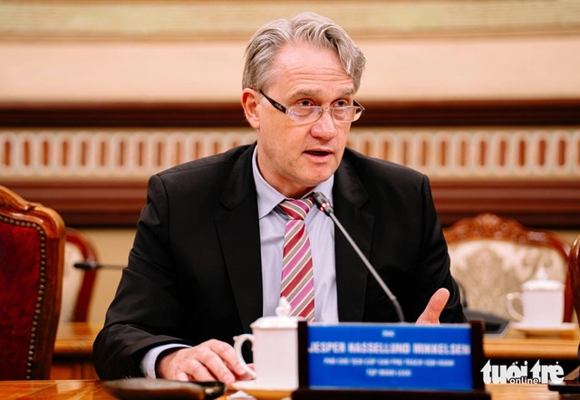 Lego says no regrets over Vietnam investment as green transition shapes its strategy - Ảnh 1.