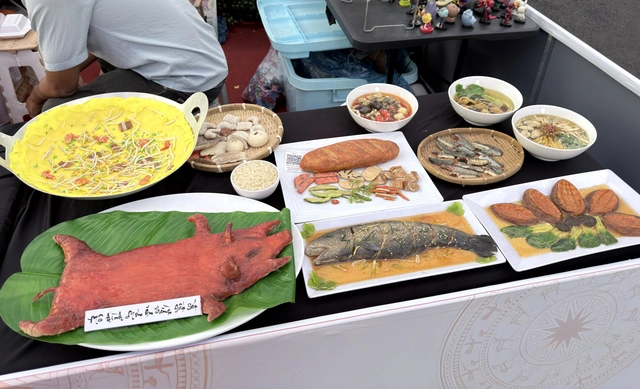 Ăn gì, chơi gì tại Lễ hội Sắc màu Văn hóa ở Thảo cầm viên Sài Gòn?  - Ảnh 3.