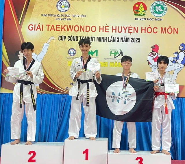 Từ áp lực điểm số đến hành trình bứt phá của nam sinh đạt 1022 điểm đánh giá năng lực - Ảnh 3.