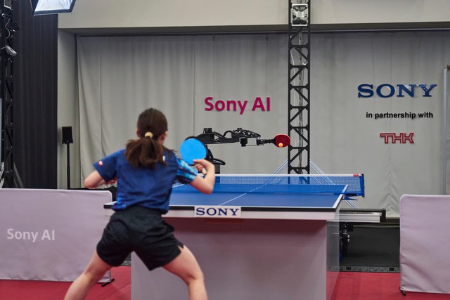 Ping-pong robot Ace makes history by beating top-level human players- Ảnh 1.