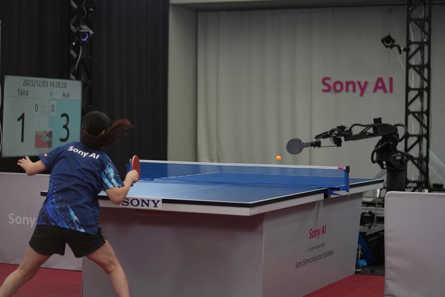 Ping-pong robot Ace makes history by beating top-level human players- Ảnh 2.