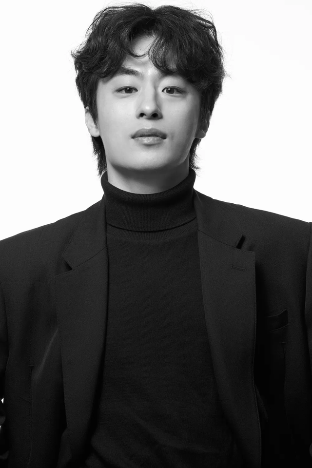 Chân dung nam chính phái thực lực của We are all trying here- Ảnh 2.