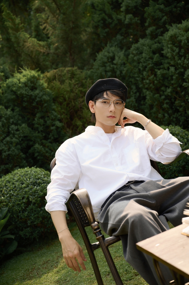 Isaac 'lò vi sóng' với em xinh Yeolan, tập trung hơn cho âm nhạc- Ảnh 5.