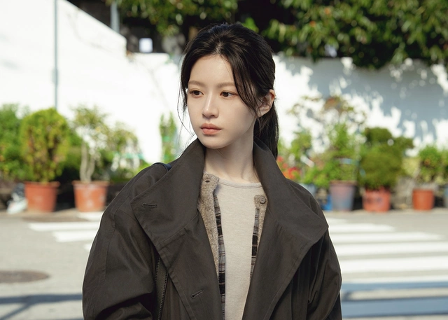 We are all trying here có thể là vai diễn bứt phá sự nghiệp của Go Youn Jung?- Ảnh 5.