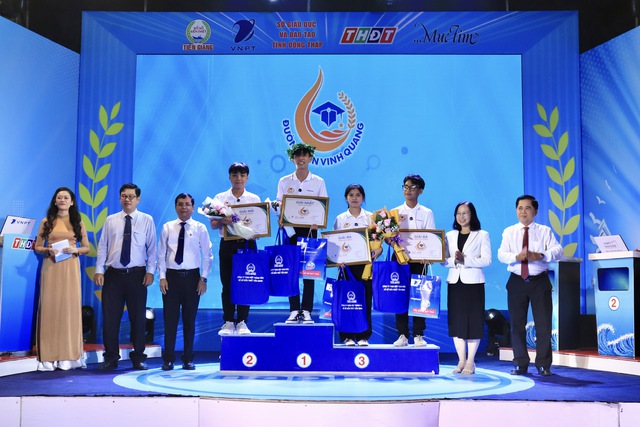 Đại diện Trường THPT Lấp Vò 3 lần thứ 2 giành vòng nguyệt quế tại Đường đến vinh quang- Ảnh 1.