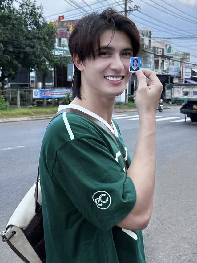 Trần Ngọc Vàng: Tôi có hình tượng gì đâu mà sợ mất? - Ảnh 2.