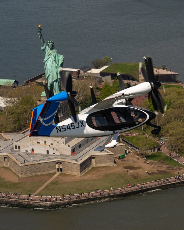 Toyota-backed startup begins "flying car" test flights in N.Y. - Ảnh 1.