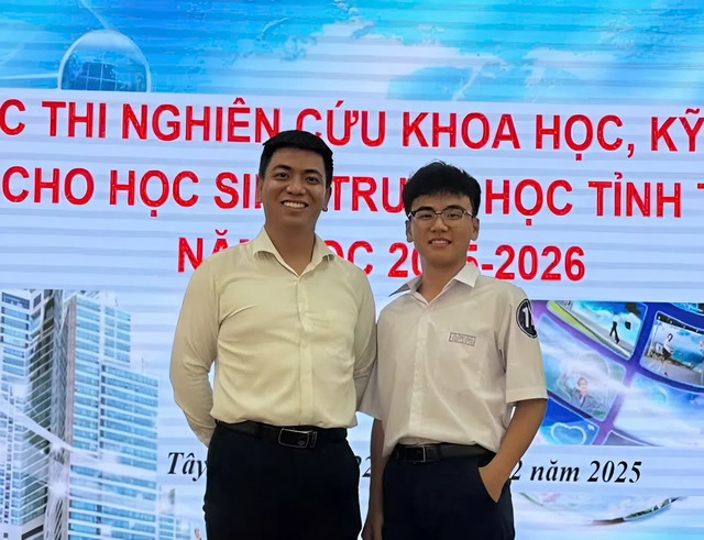 Cậu học trò Tây Ninh và khát vọng công nghệ bên dòng sông quê hương- Ảnh 3.