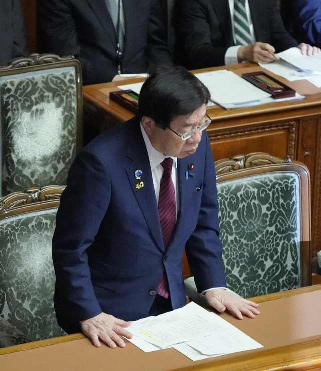 Japan likely to pass bill to raise immigration fees - Ảnh 1.